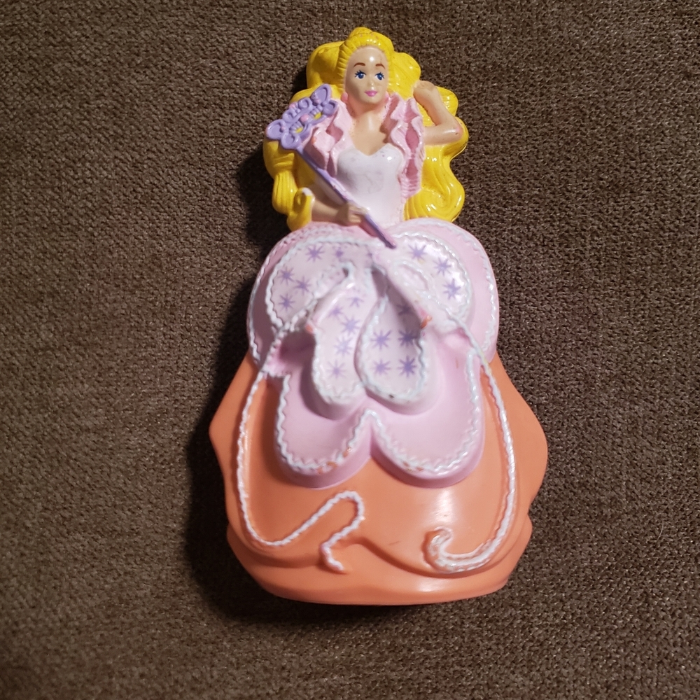 Vintage 90s Mcdonalds Barbie Toy